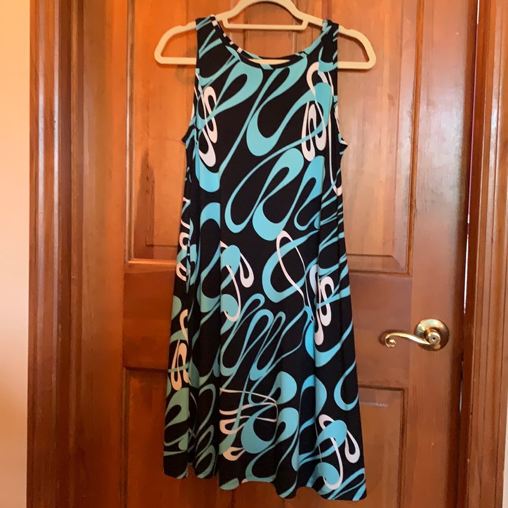 Comfortable Dress. Stretchy, bright and cute